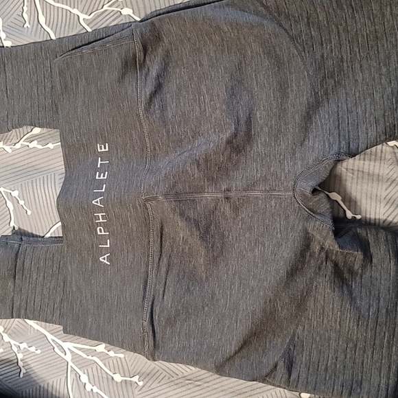 Alphalete revival leggings - Picture 2 of 5